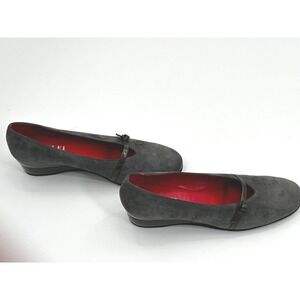 Amalfi by Rangoni Suede Mary Jane Wedge Size 10N Made in Italy Gray NWOT Luxury